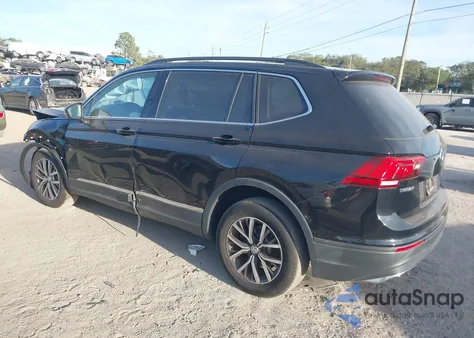 2021 Volkswagen Tiguan 2.0T Se/2.0T Se R-Line Black/2.0T Sel from USA, damaged, VIN 3VV2B7AX9MM081785
